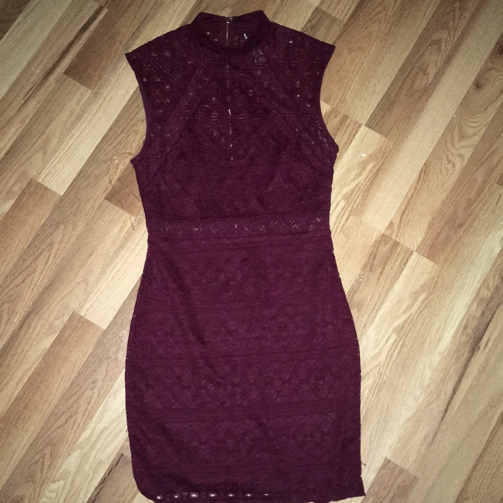Windsor bodycon burgundy
